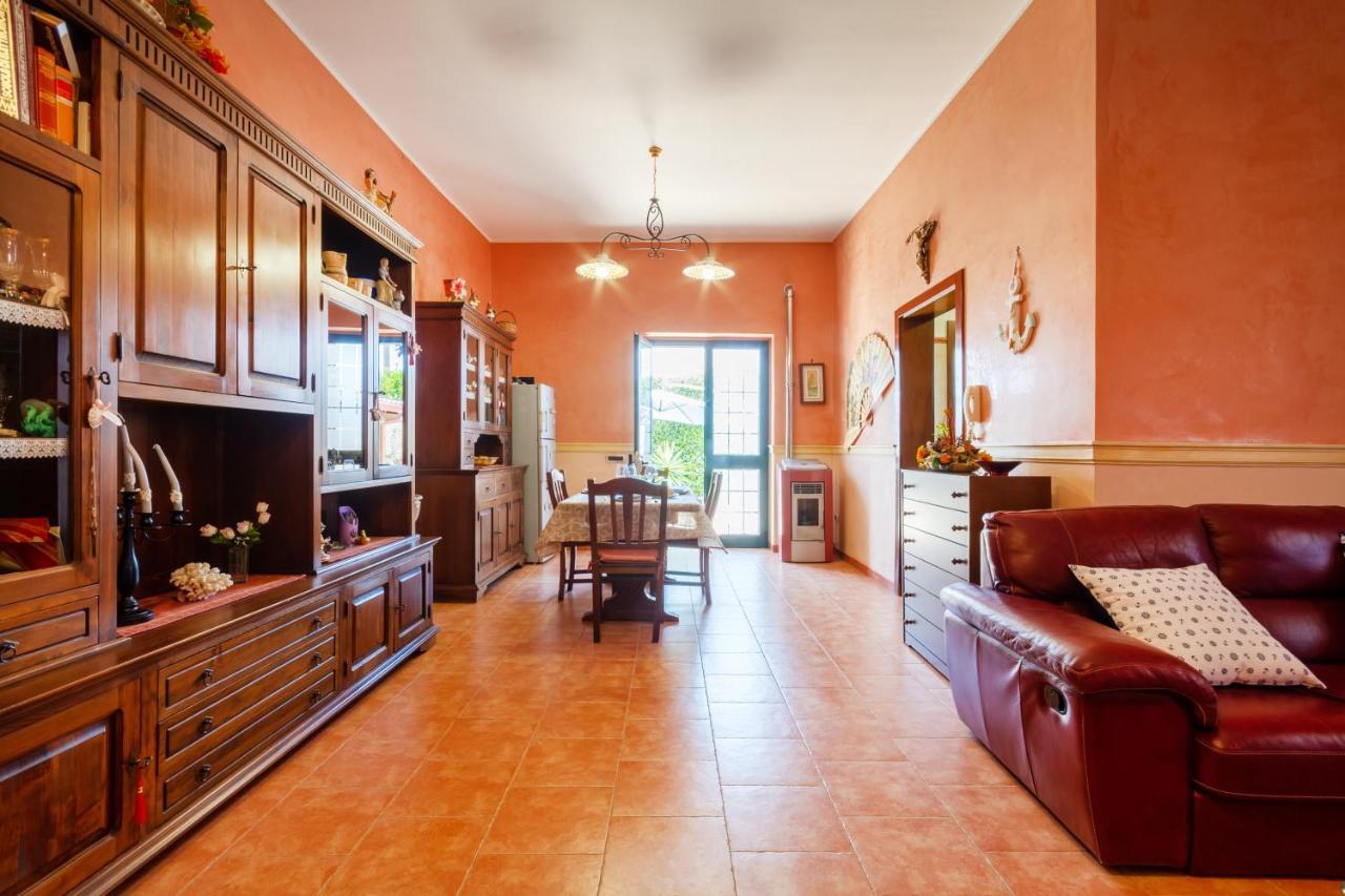 Air-Conditioned Villa In Porto Cesareo With Parking And Bicycles 外观 照片
